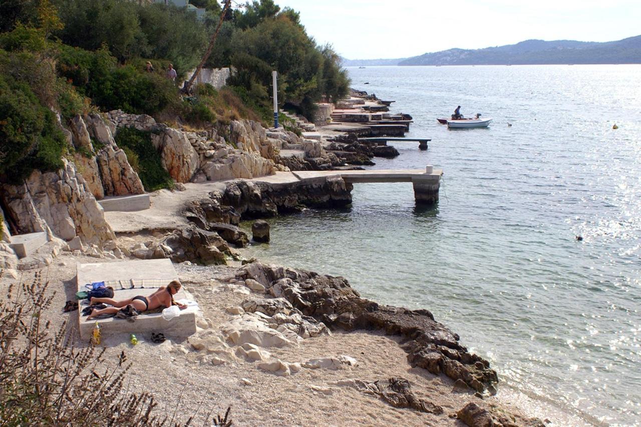 Apartments By The Sea Seget Vranjica, Trogir - 1038 エクステリア 写真
