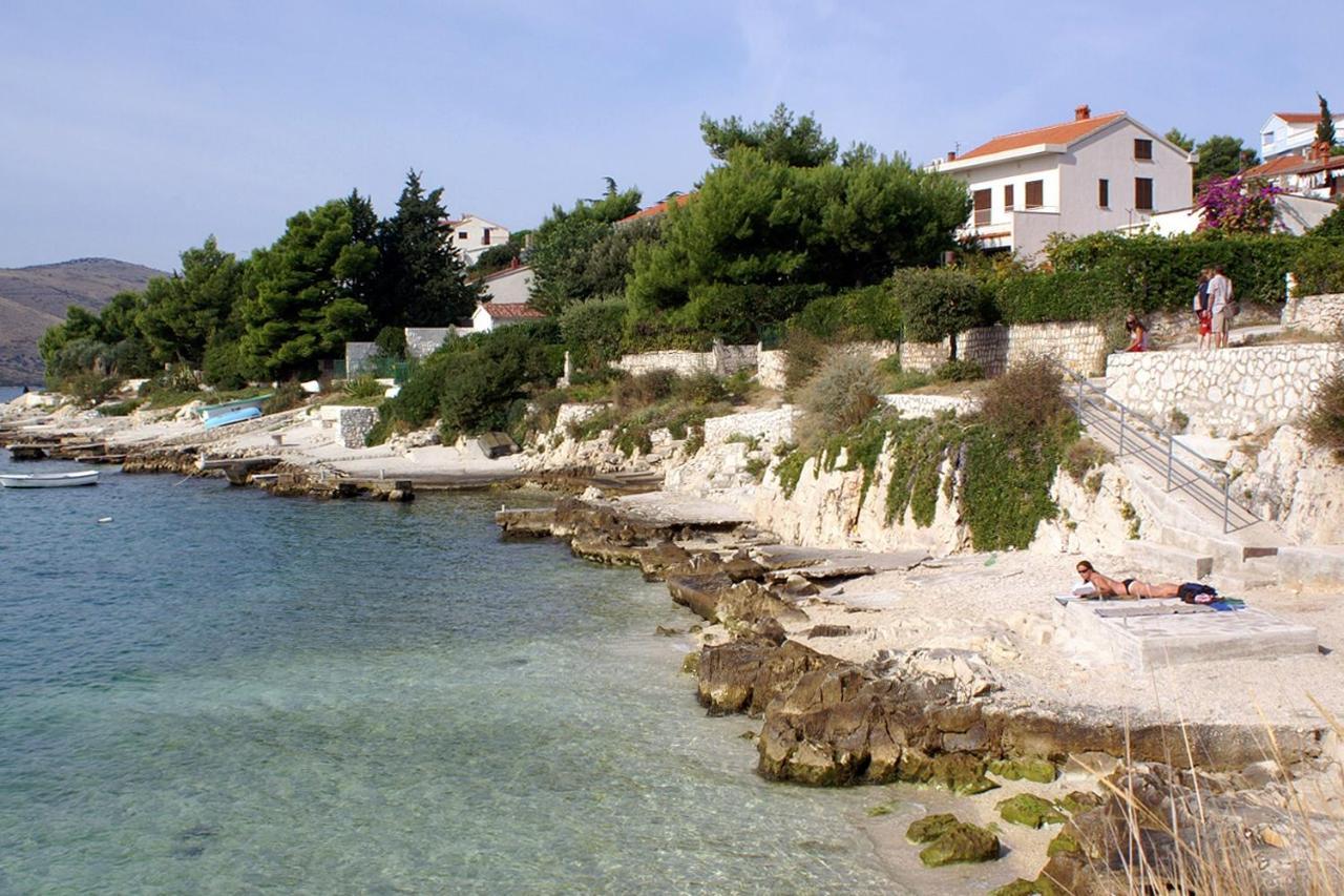 Apartments By The Sea Seget Vranjica, Trogir - 1038 エクステリア 写真
