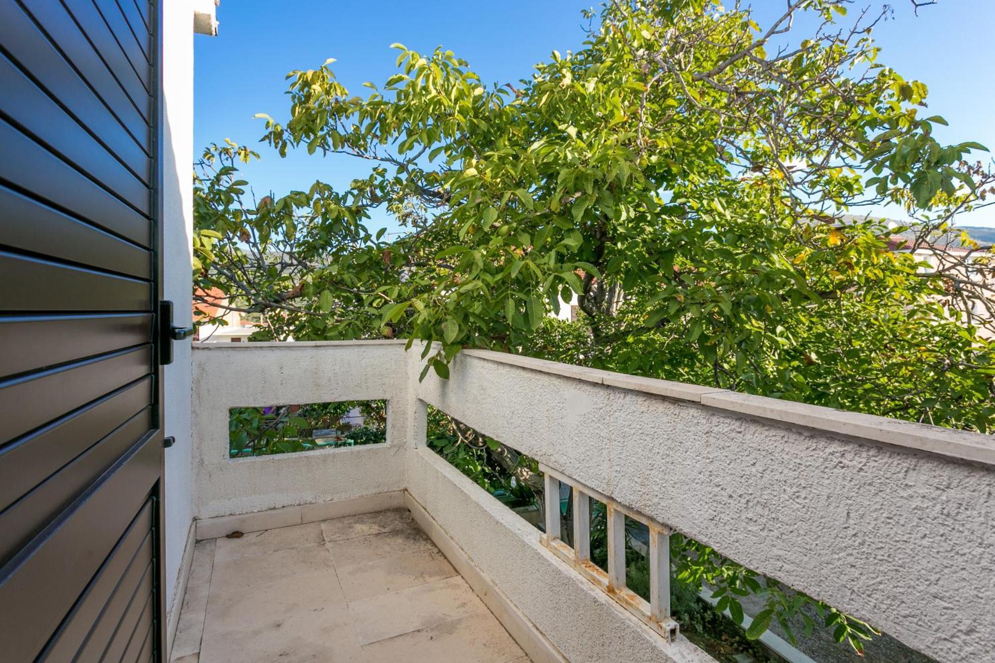 Apartments By The Sea Seget Vranjica, Trogir - 1038 エクステリア 写真