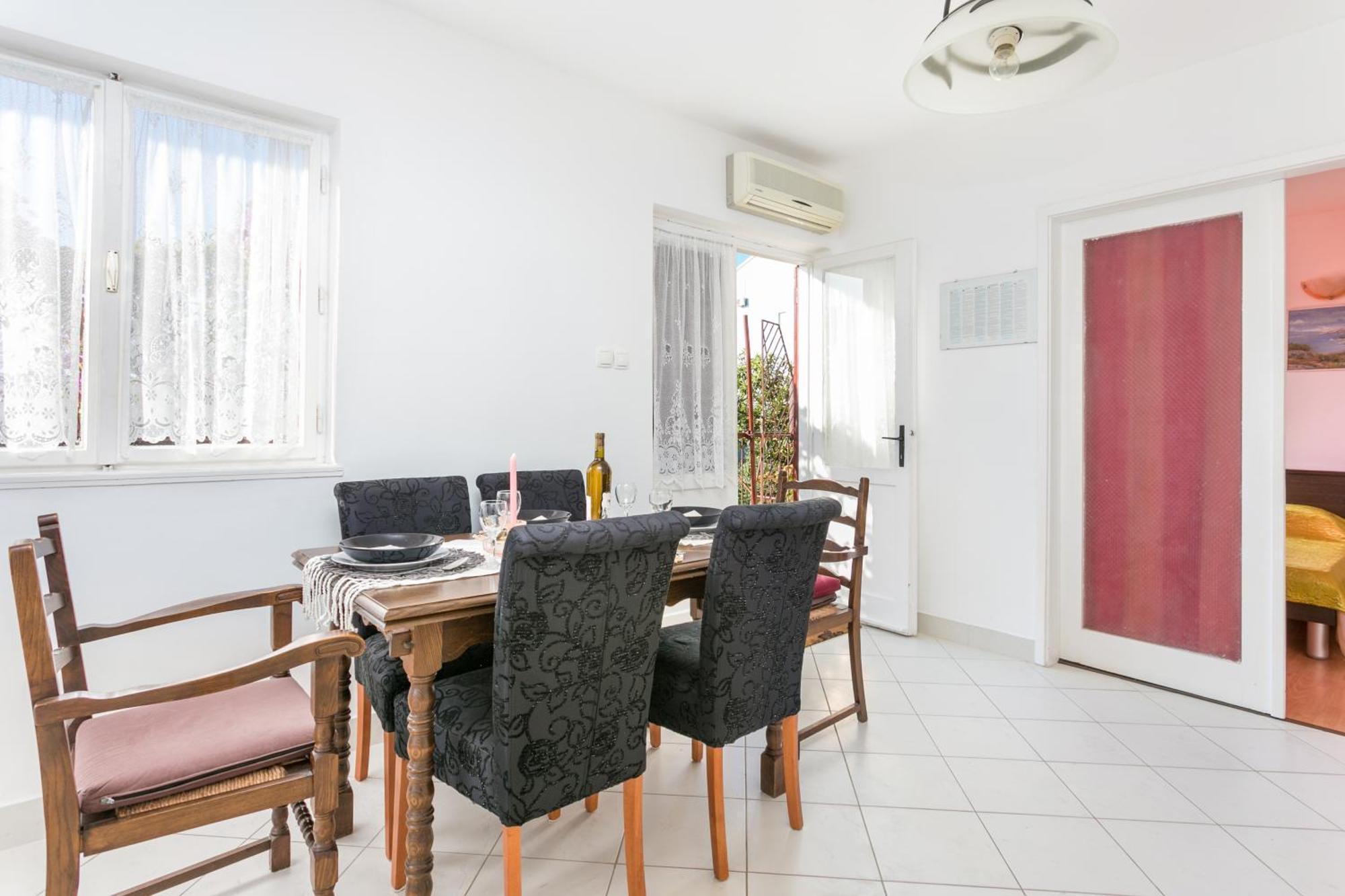 Apartments By The Sea Seget Vranjica, Trogir - 1038 部屋 写真